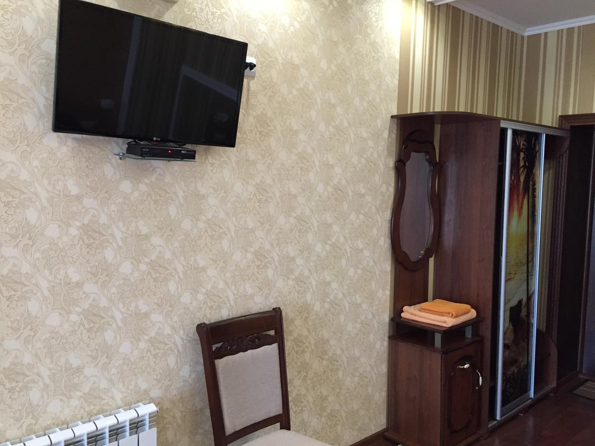 Hotel Oktan Kryve Ozero Exterior photo